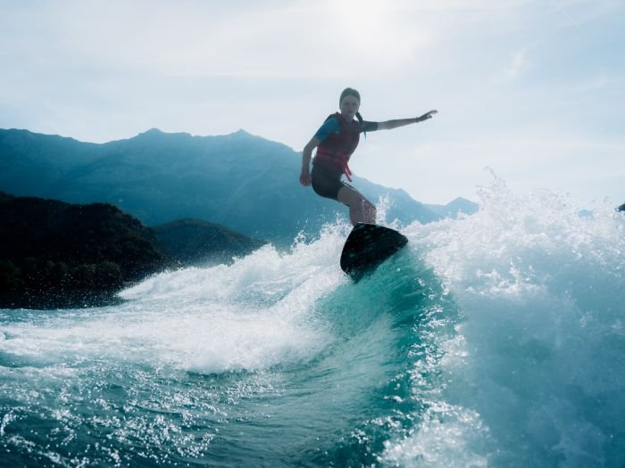 Wakesurf à Saint-Vincent-les-Forts