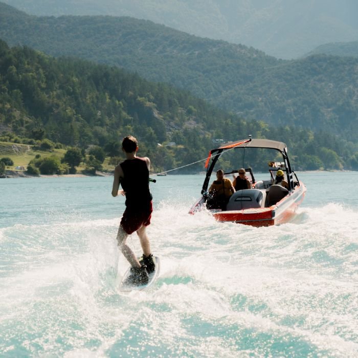 Wakeboard à Saint-Vincent-les-Forts